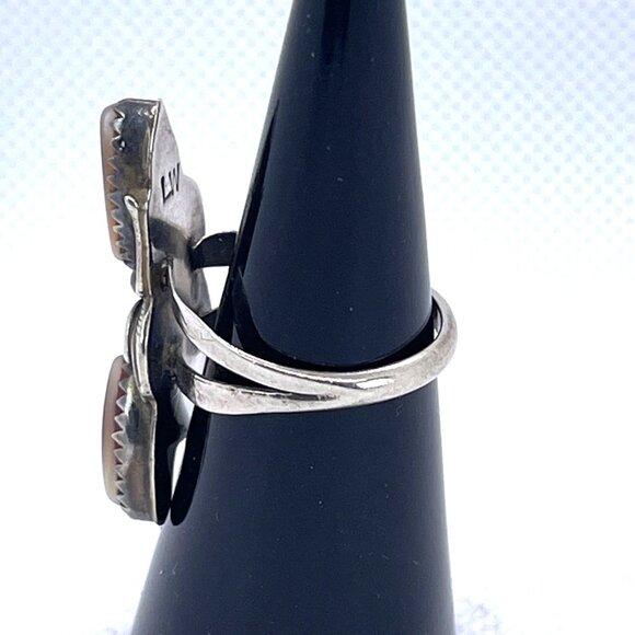 Native American Statement Signed LW Silver Mother Of Pearl Shell Ring Sz 5.5 VTG - Picture 2 of 16